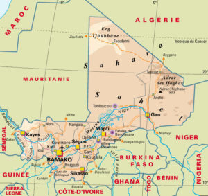 Un simple coup d’œil sur une carte du Mali permet de comprendre le caractère vital de la nationale 6 et de la ville de Mopti.