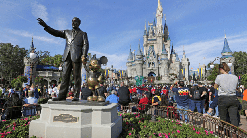 La statue de Walt Disney et de Mickey à Disneyland, en Floride.
SIPA, AP22339029_000001