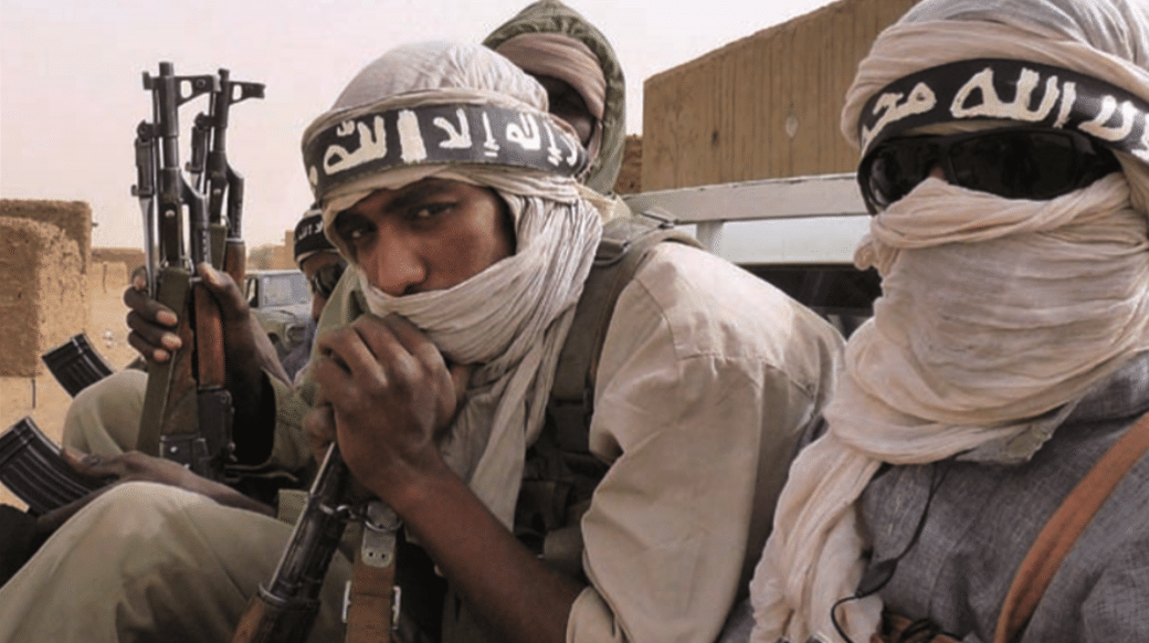 Des combattants dans le nord du Mali. Pourquoi combattent-ils ? Leur indépendance ? L’islam ? Les trafics ?  Photo: Conflits