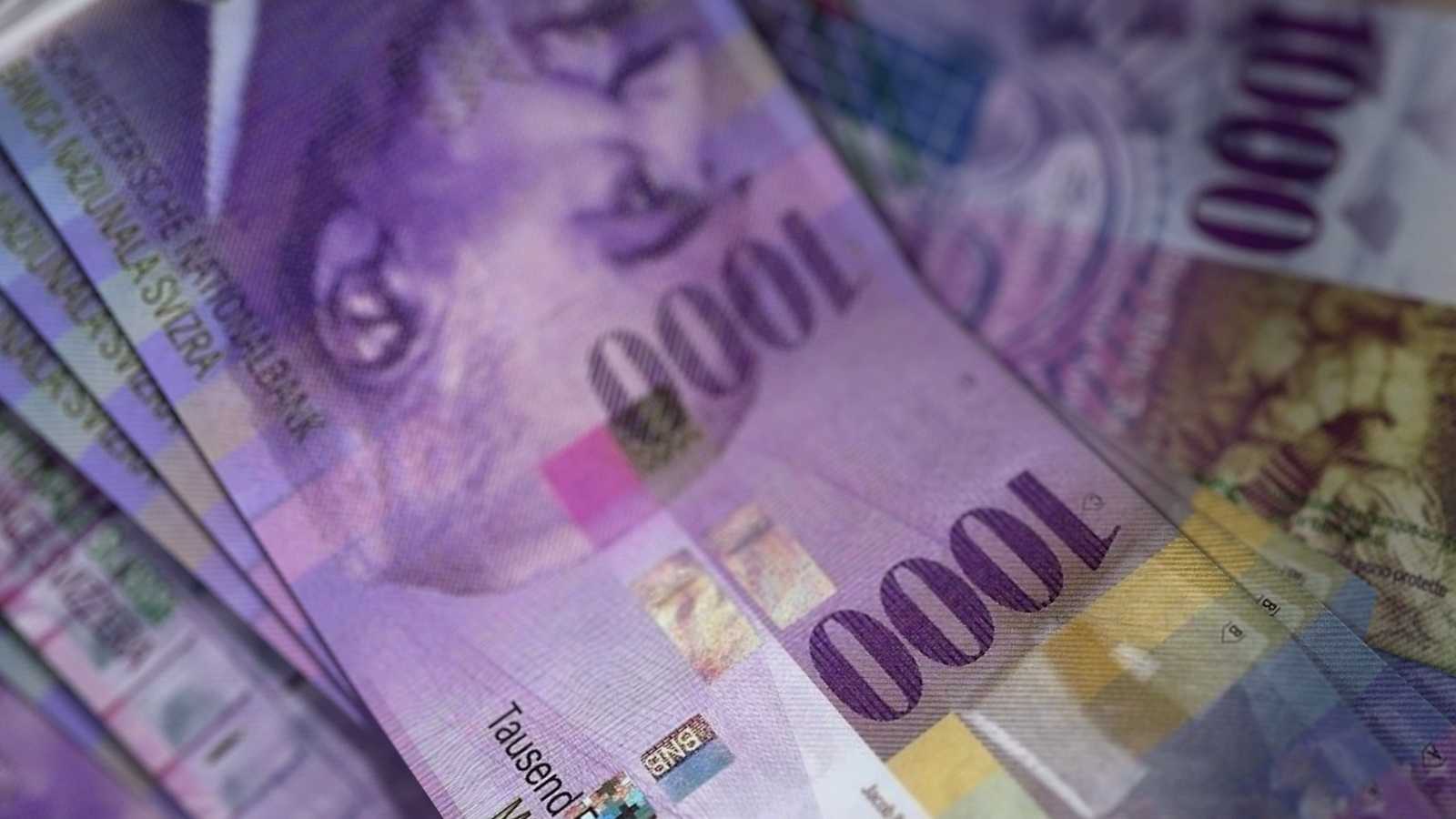 La Suisse, refuge contre la monnaie mondiale ? (c) Pixabay