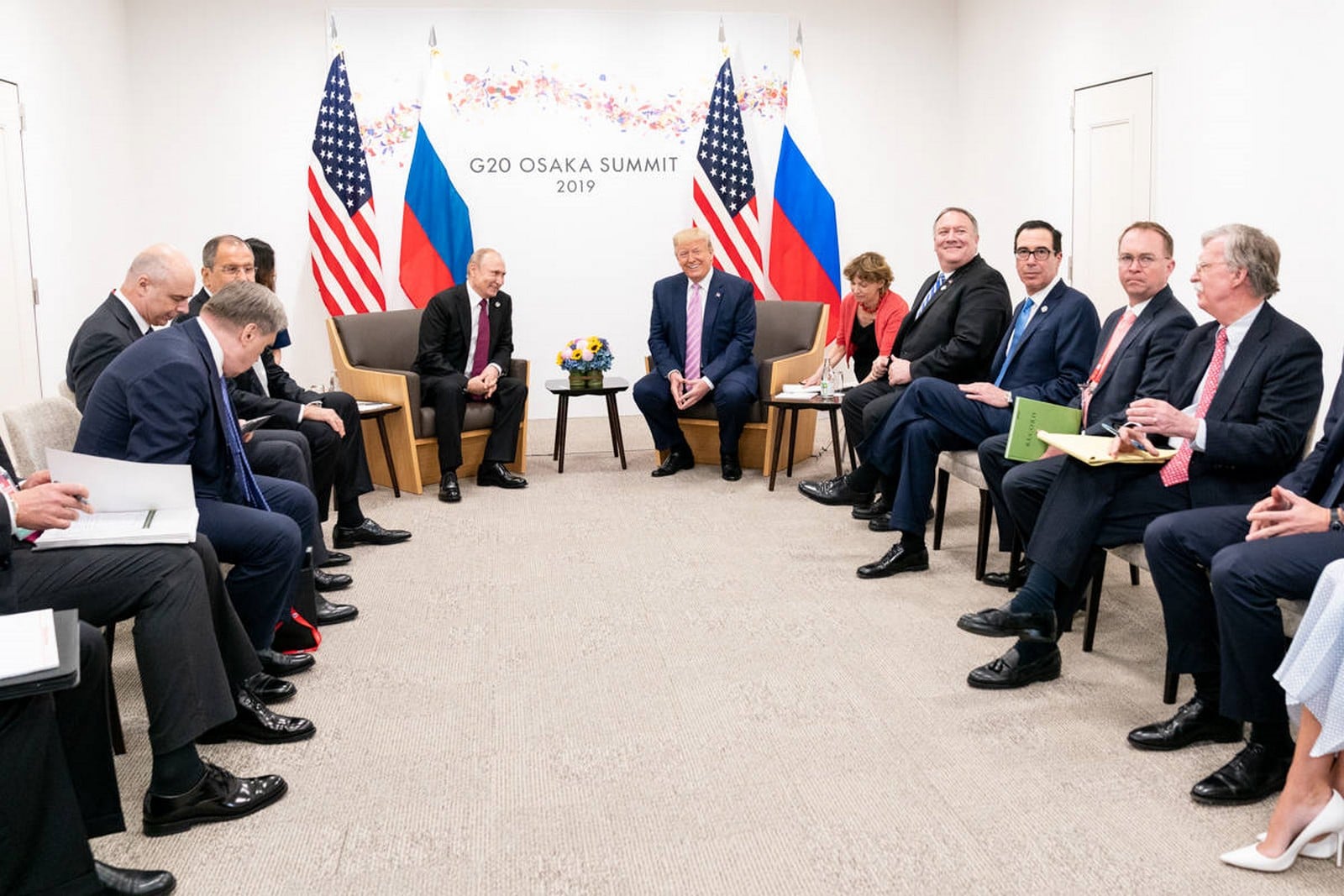 Les administrations russes et américaines lors du G20 d'Osaka, au Japon, le 28 juin 2019,
Auteurs  : The White House/Sipa USA/SIPA,
Numéro de reportage  : SIPAUSA30174492_000134.
