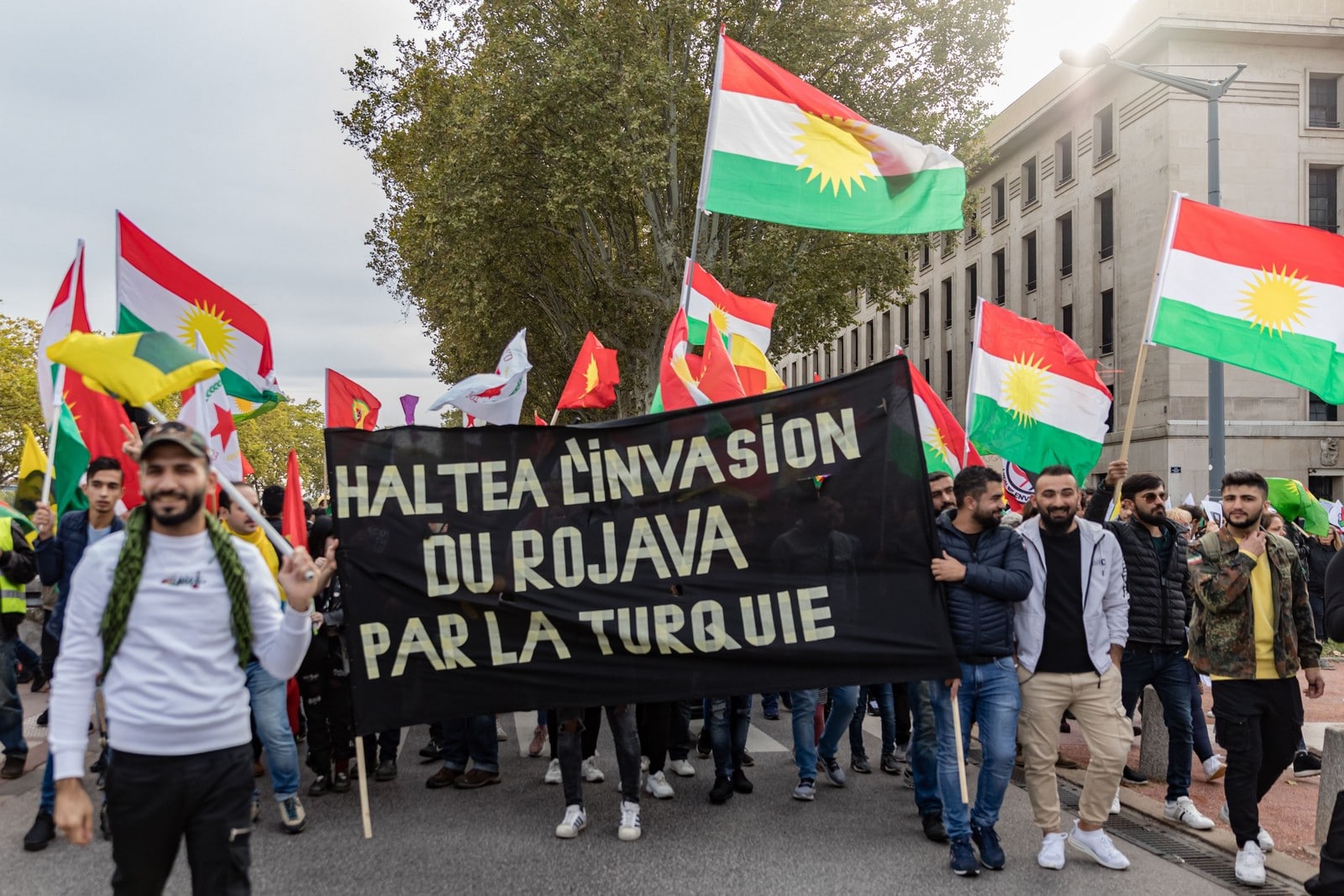A Lyon, en octobre 2019, une manifestation pour protester contre l'invasion du Rojava par la Turquie,
Auteurs  : KONRAD K./SIPA,
Numéro de reportage  : 00927672_000017.
