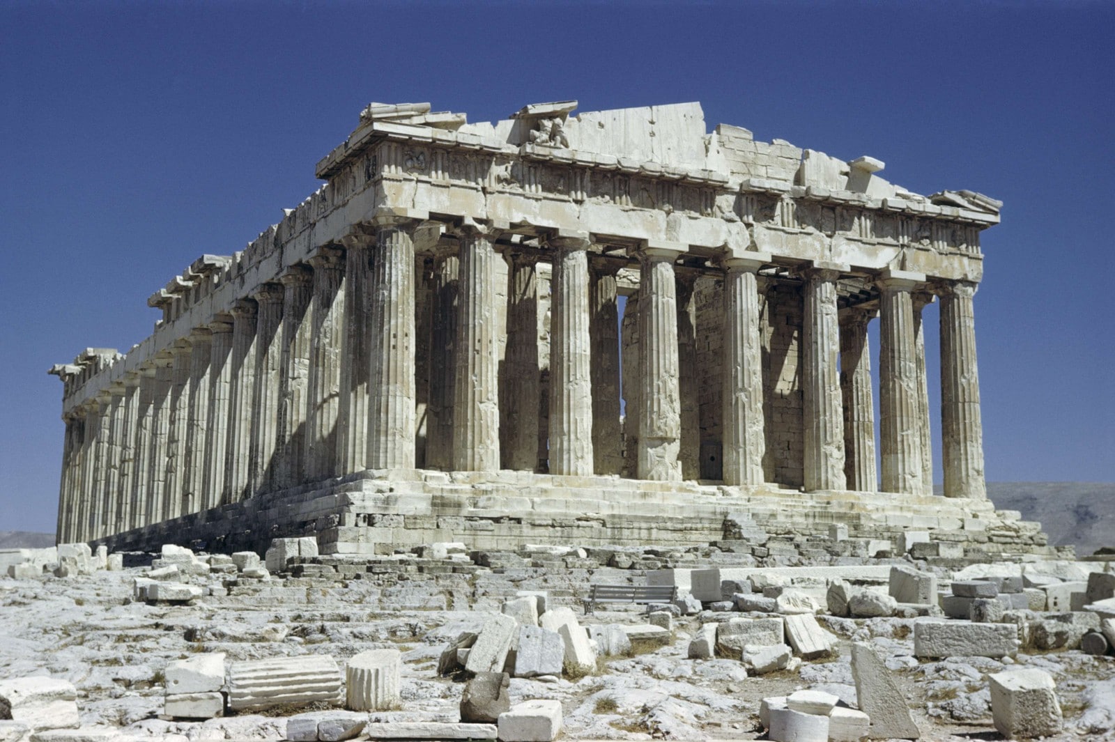 Le Parthénon : temple où été vénéré Athéna, déesse de la stratégie militaire,
Auteurs  : SA House - Lank/SUPERSTOCK/SIPA,
Numéro de reportage  : SUPERSTOCK45063218_000001.