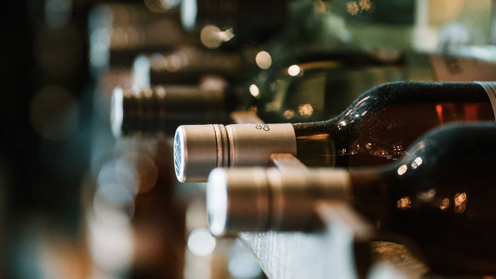 Le vin, la mémoire des hommes (c) Unsplash