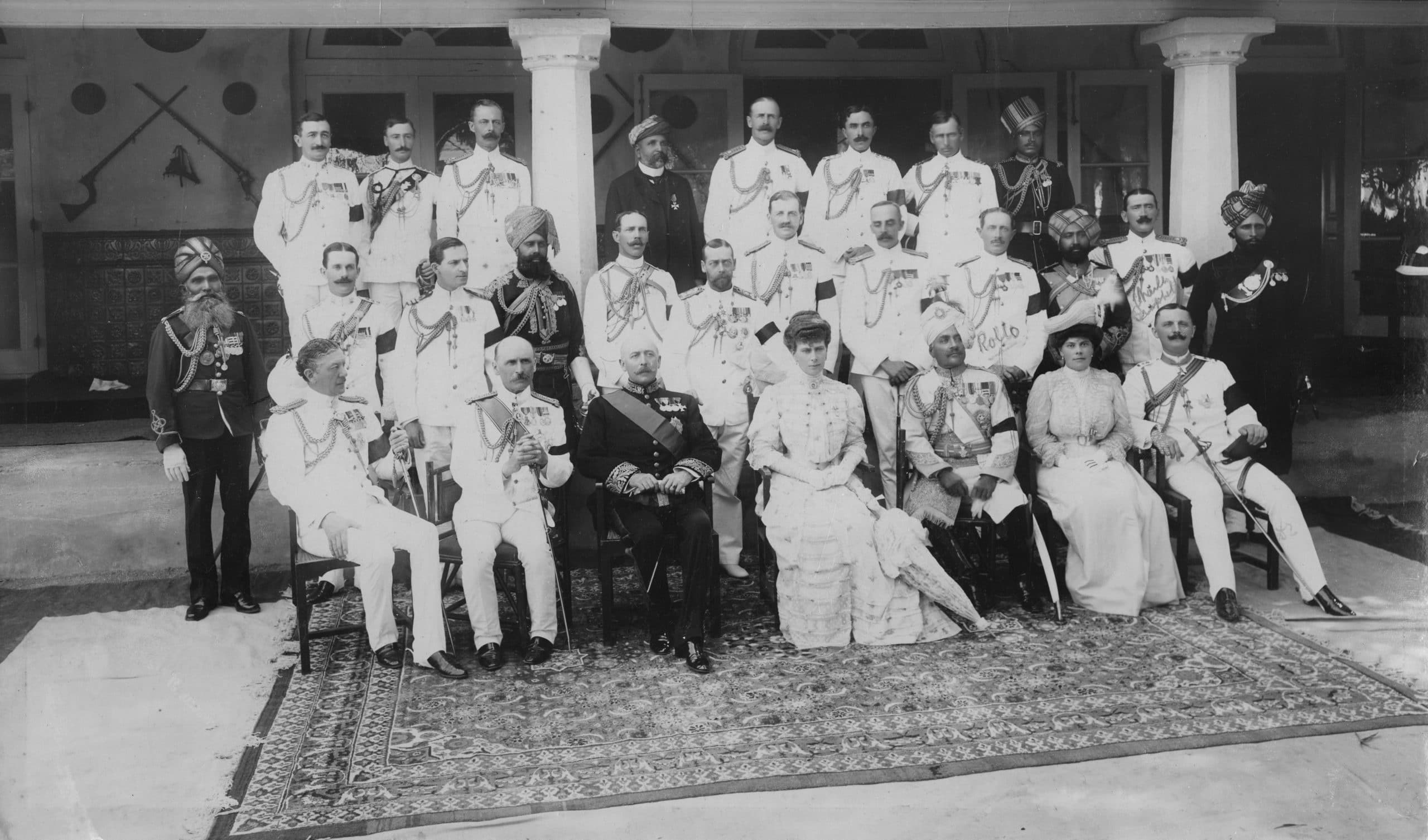 Le roi George V et la reine Mary en visite dans leur vaste empire, en Inde, en 1911. Photo : MARY EVANS/SIPA 51268389_000001