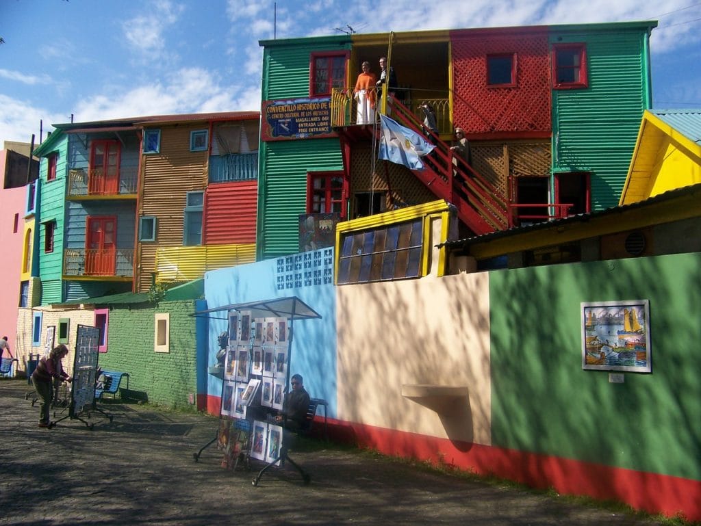 Buenos Aires : militaires et populistes Buenos Aires : militaires et populistes
