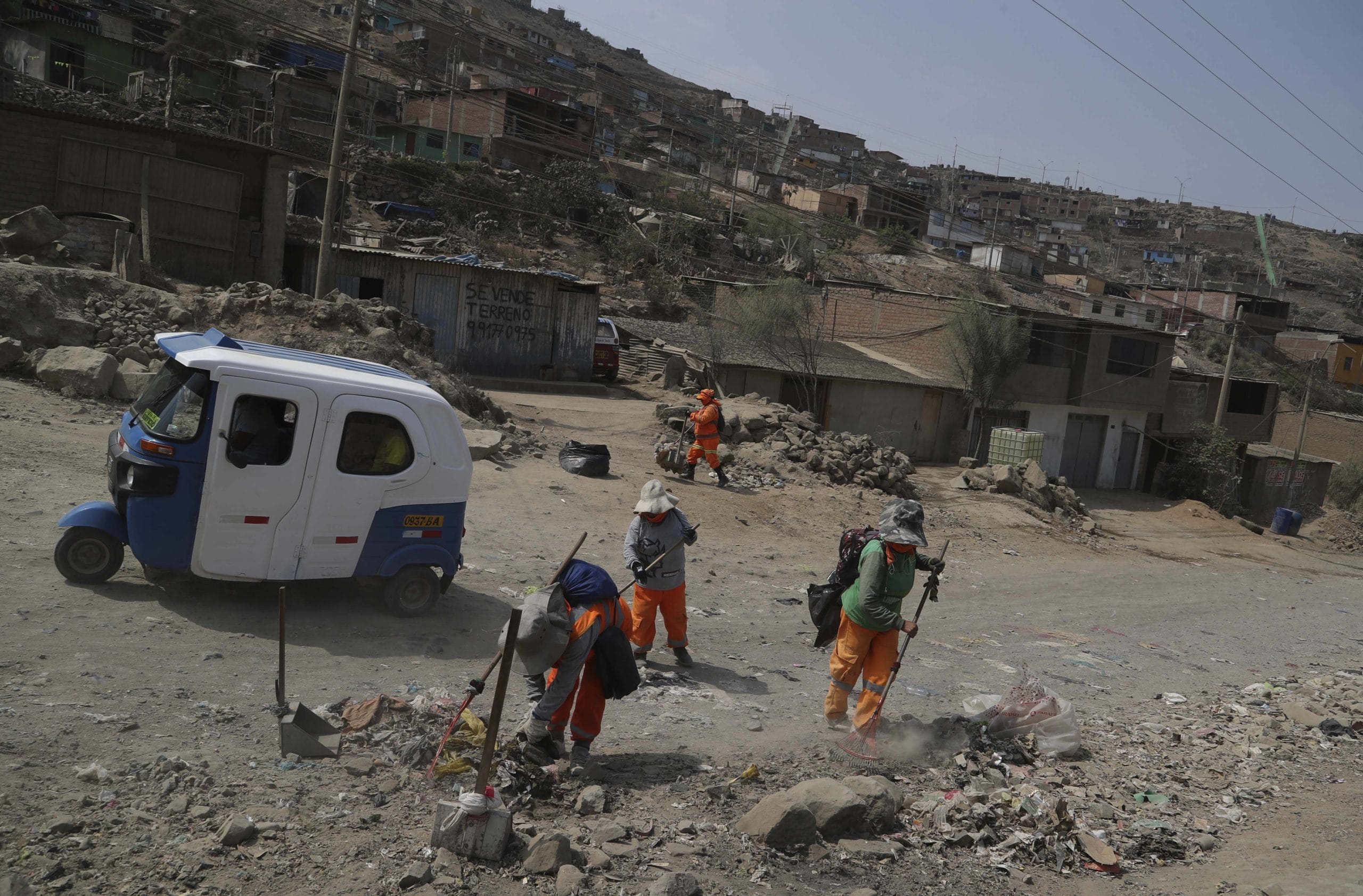 Le bidonville de la ville de Lima, capitale du Pérou. Photo : Martin Mejia/AP/SIPA AP22438229_000008