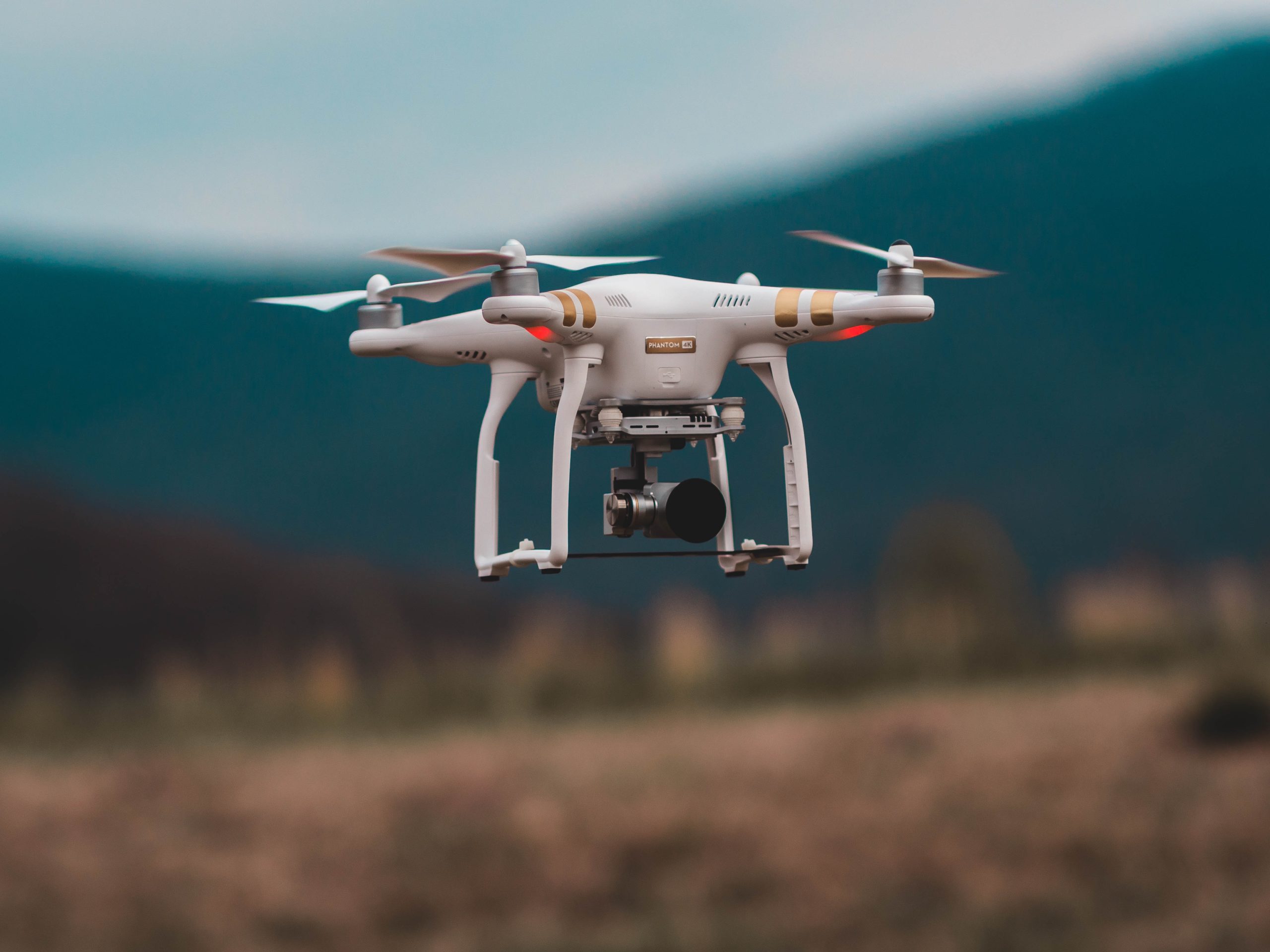 Le drone, technologie aux usages divers et variés © Unsplash