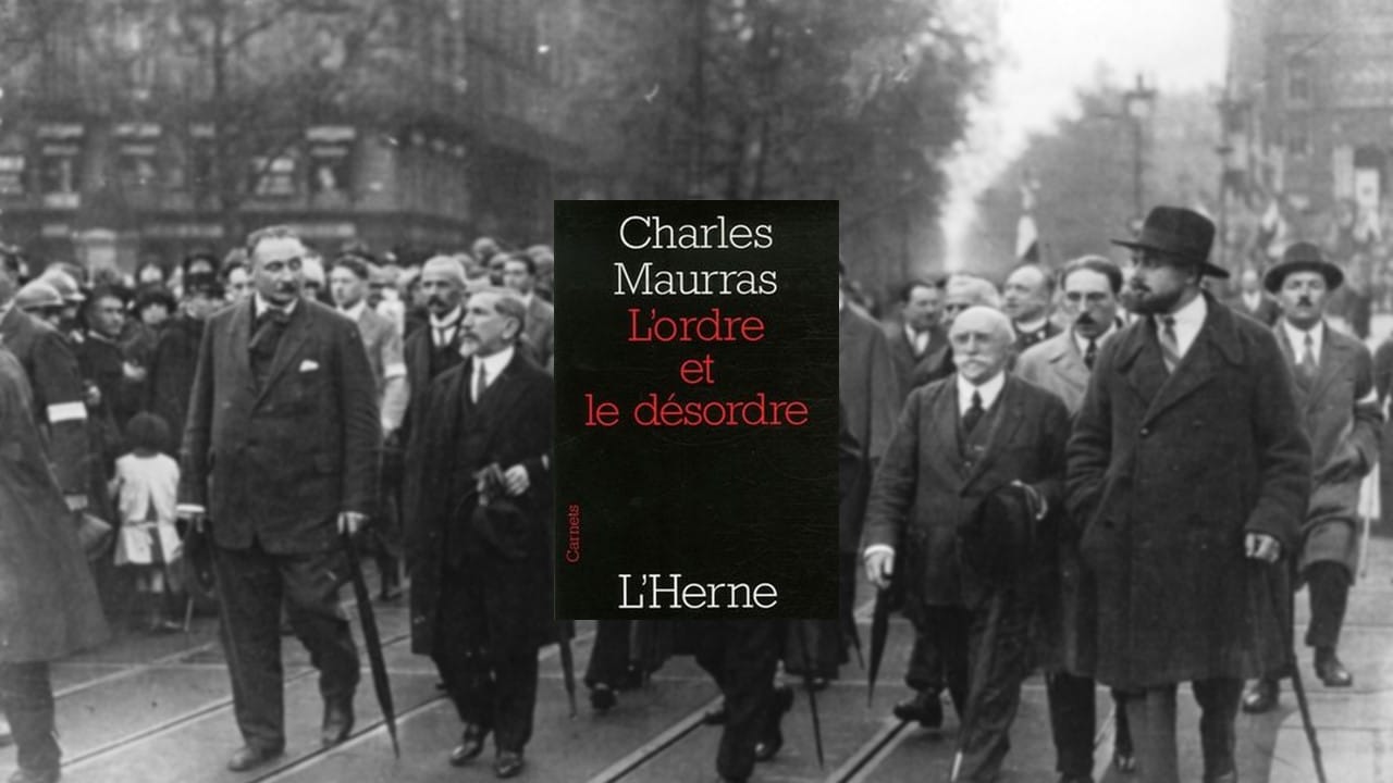 Défile de l'Action Française en l'honneur de Jeanne d'Arc