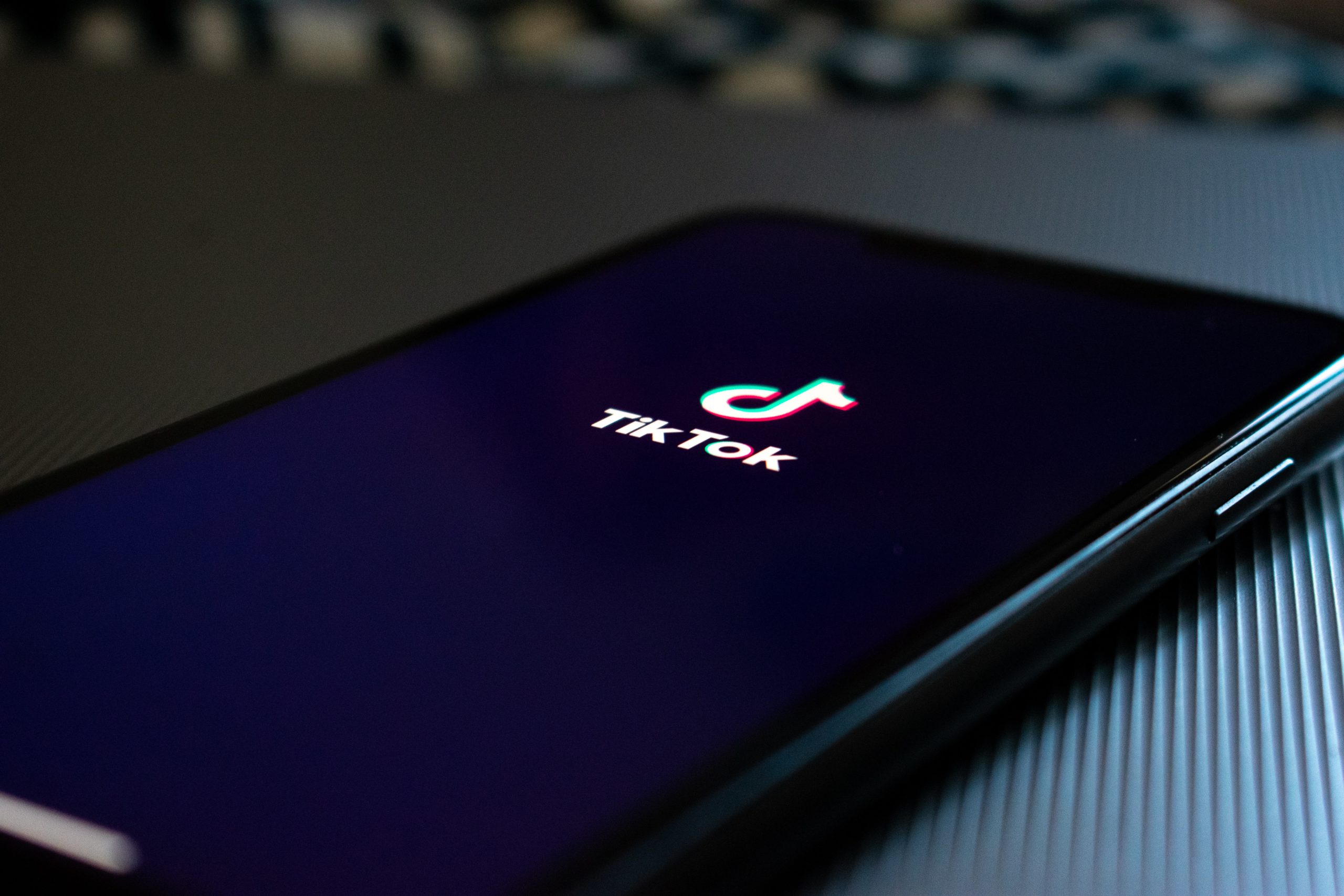 Application TikTok (c) Unsplash