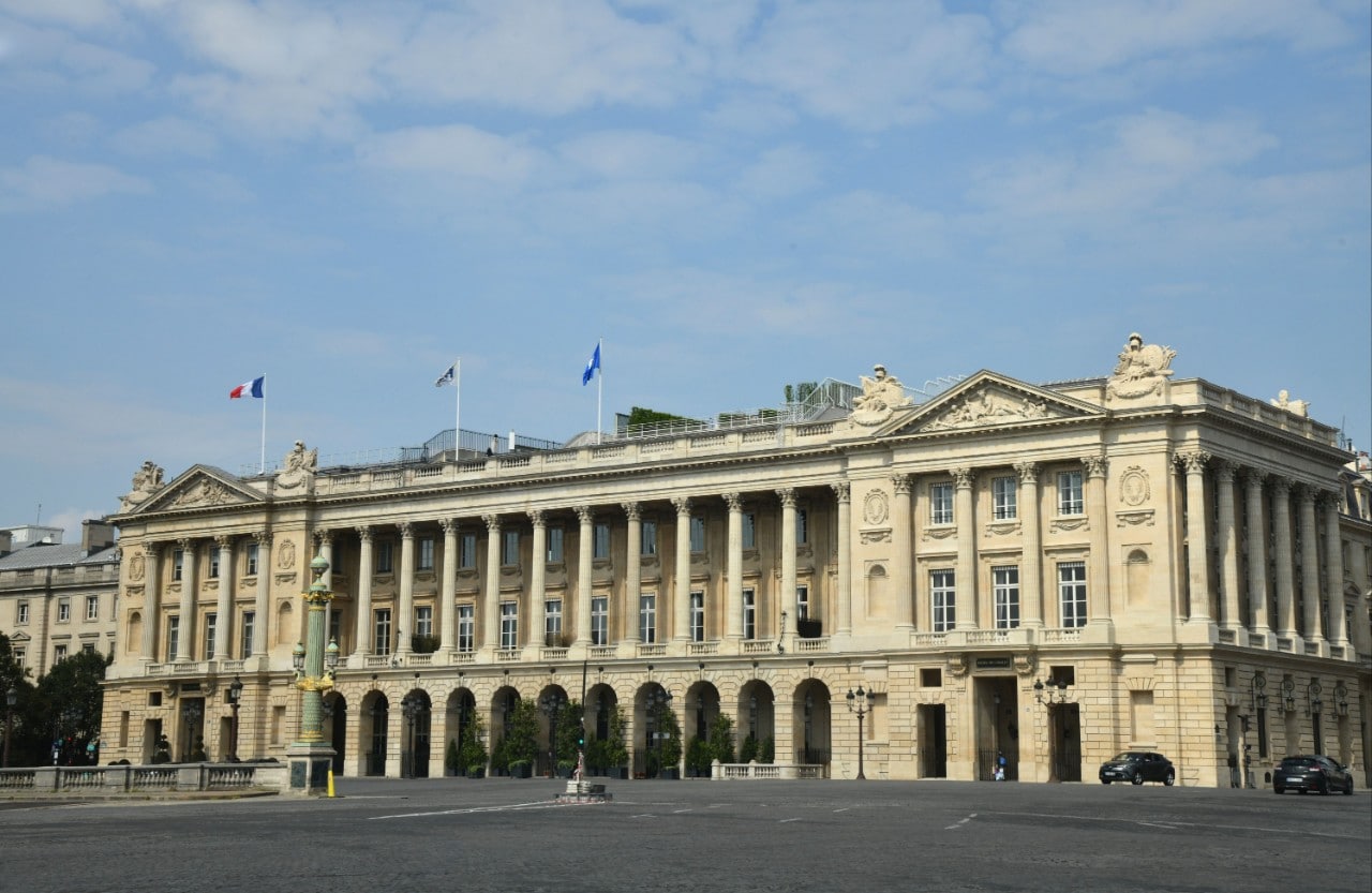L'Hôtel de Crillon, Place de la Concorde (c) Jacques BENAROCH/SIPA/2004121651