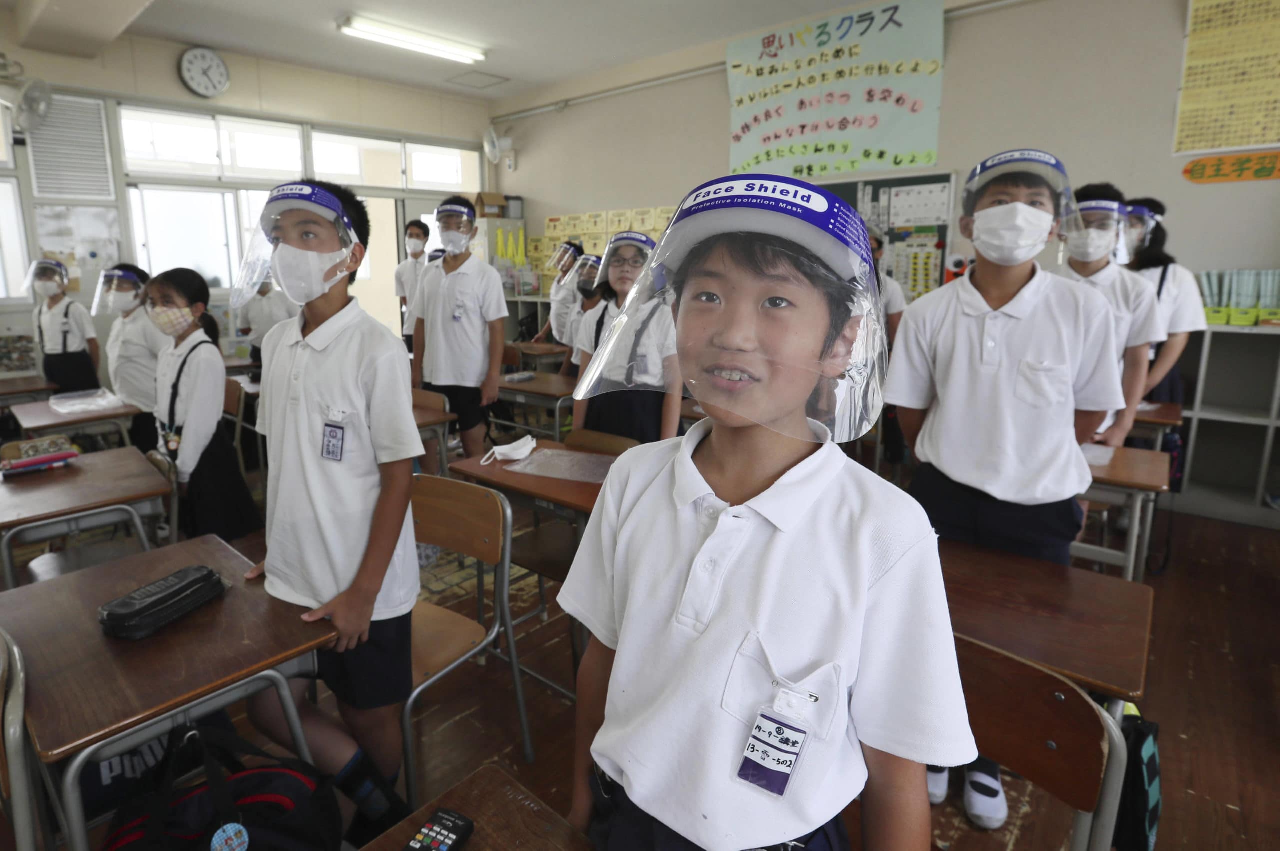 Elèves Japonais à Osaka  en août 2020 (c) The Yomiuri Shimbun via AP Images - AP22480719_000017