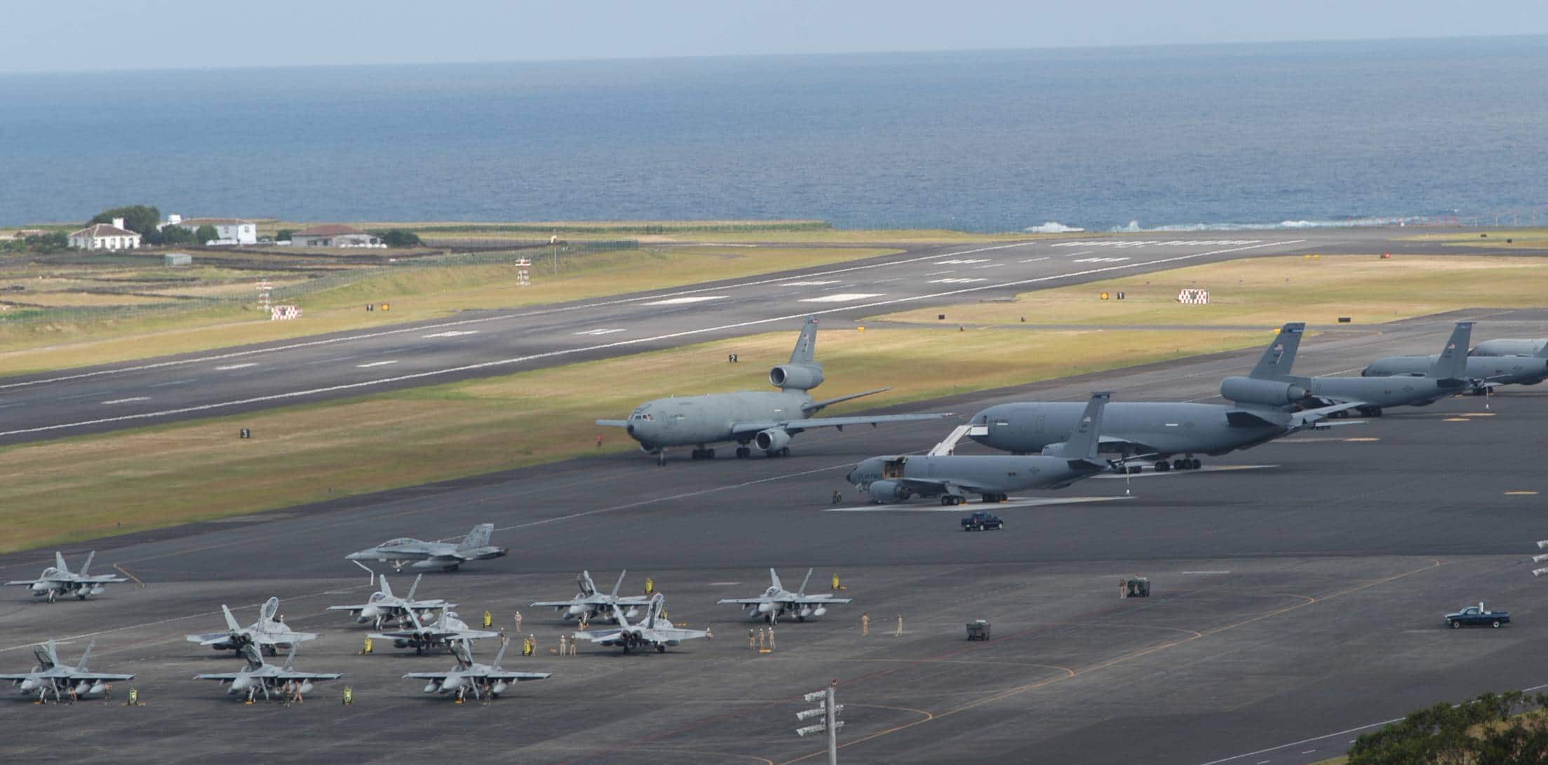 Base aérienne américaine de Lajes dans les Açores (c) Wikipedia