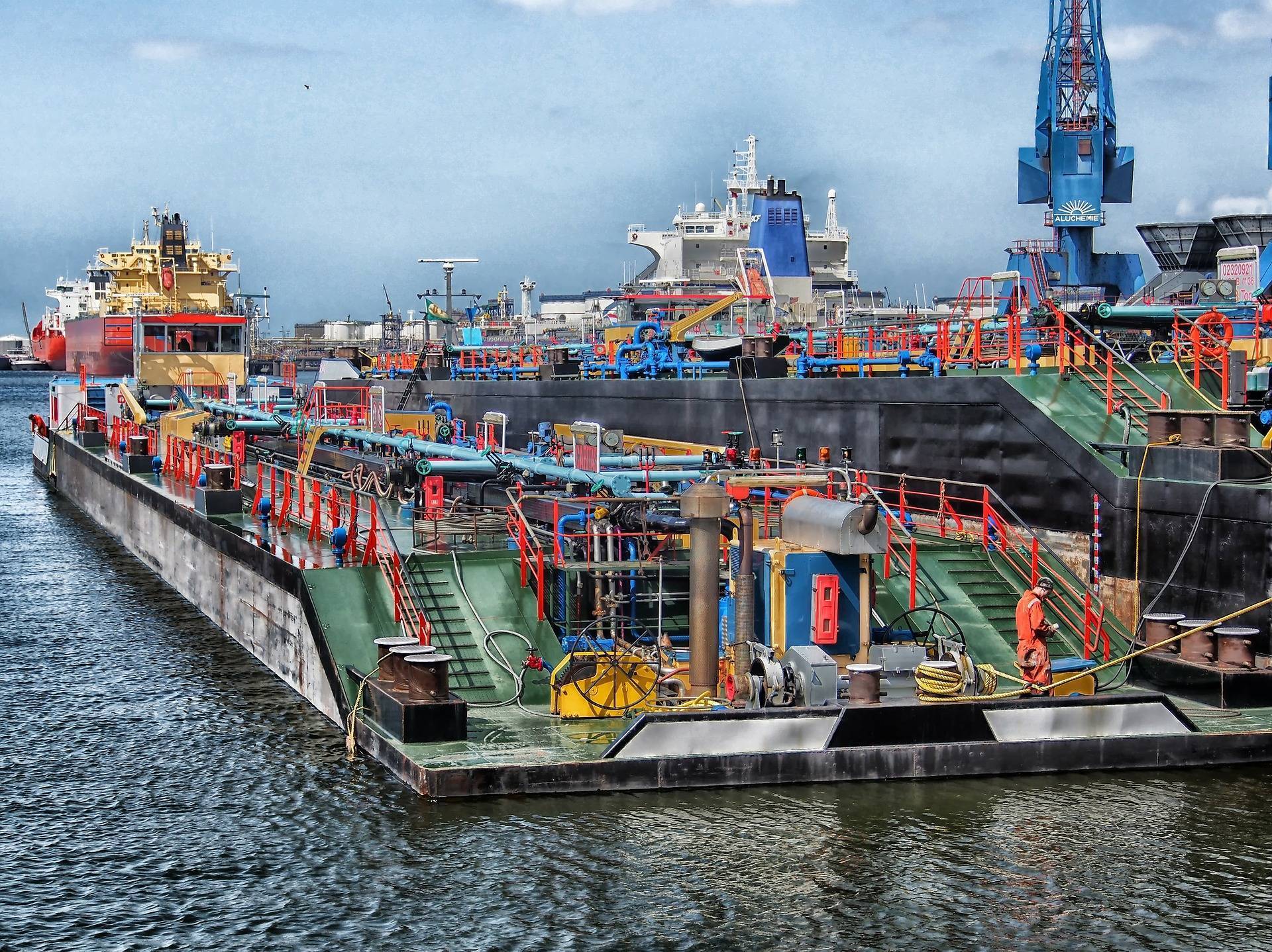 Le port de Rotterdam, symbole de la puissance hollandaise. (c) Pixabay David Mark