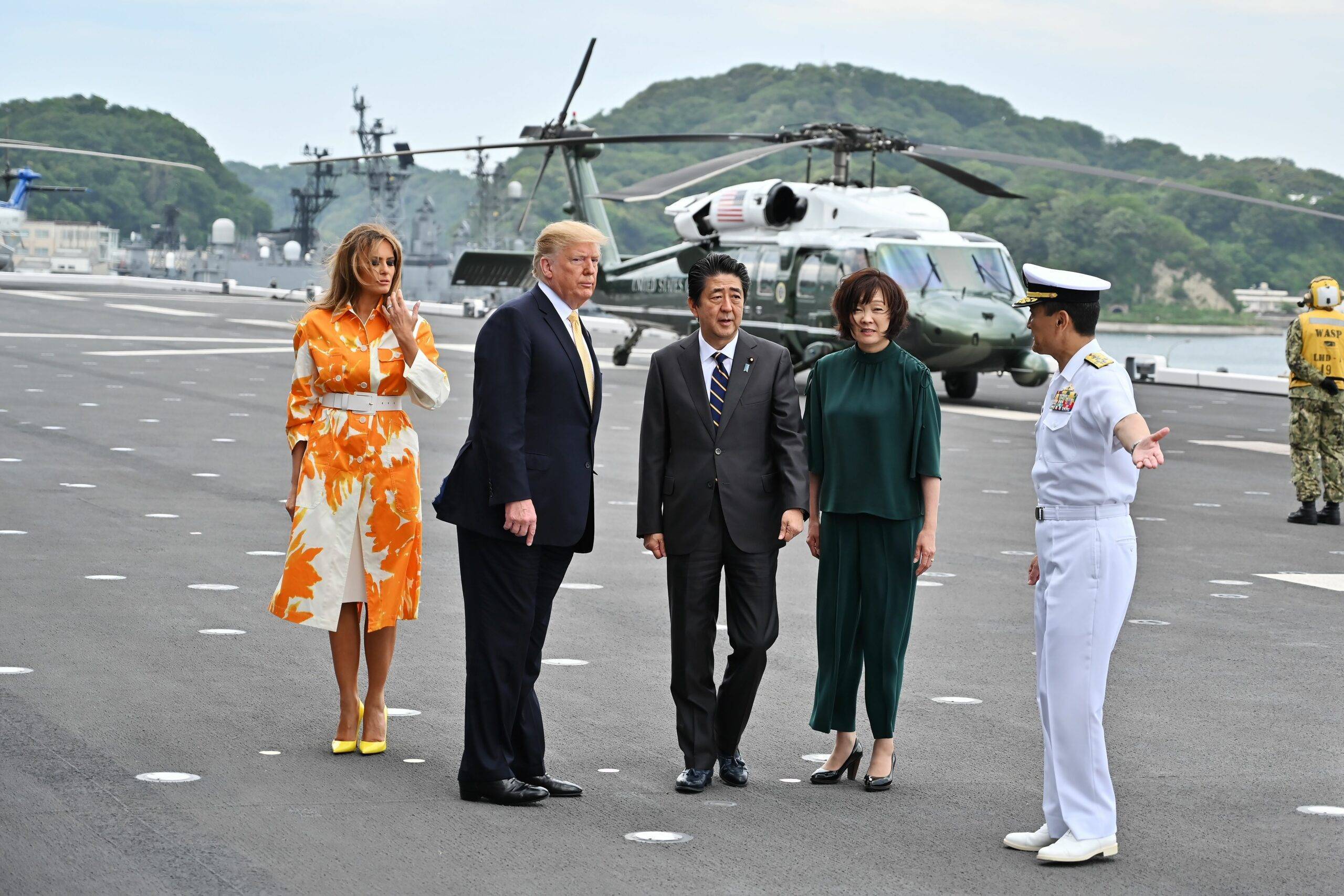 U.S President Donald Trump (2nd L) and his wife Melania Trump (L) , flanked by Shinzo Abe (C) and Akie Abe (2nd R) with the captain of the ship Mr Mizuta (R) onboard the Japan's navy ship Kaga on May 28, 2019 in Yokosuka, Kanagawa, Japan. U.S President Donald Trump is on a four-day state visit to Japan, the first official visit of the Reiwa era. Yokosuka, JAPAN 28 May 2019. //DATICHE_NDtrumpaboardpool11/1905280908/Credit:Charly Triballeau Pool/SIPA/1905280913