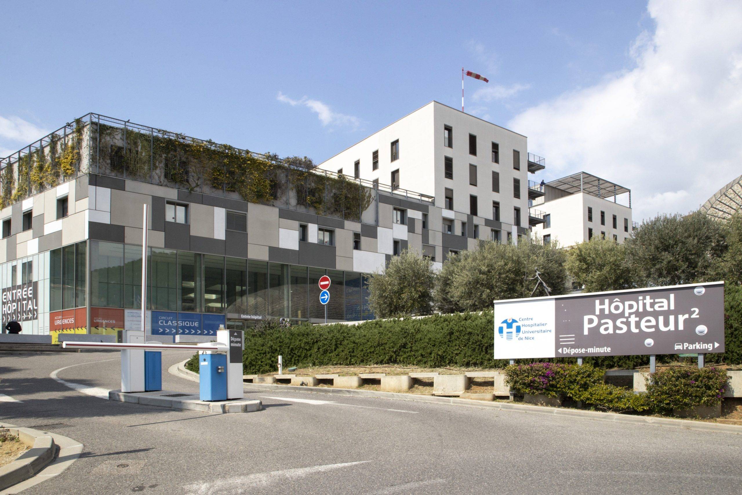 L'Hopital Pasteur de Nice a une panne de son systeme informatique (cyber attaque?) depuis dimanche matin l'informatique, le telephone, les scanners et radios ne fonctionne plus, Nice FRANCE - 18/04/2021//SYSPEO_sysB001/2104181630/Credit:SYSPEO/SIPA/2104181633