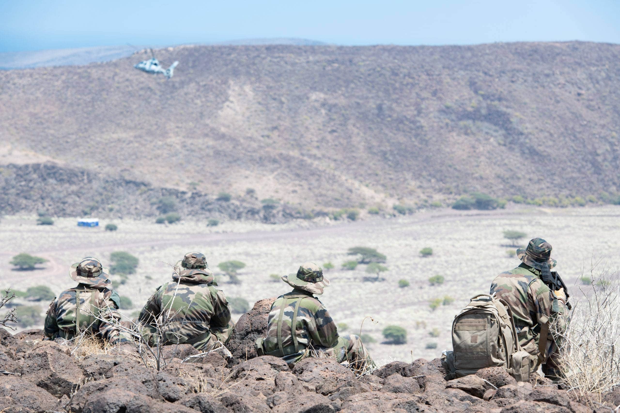 Du 10 au 12 mars 2021, les ofiiciers élèves et leurs cadres sont projetés à terre à Arta, Djibouti dans le cadre de l'exercice de Manoeuvres Tactiques d'Infanterie Avancées (MTIA).