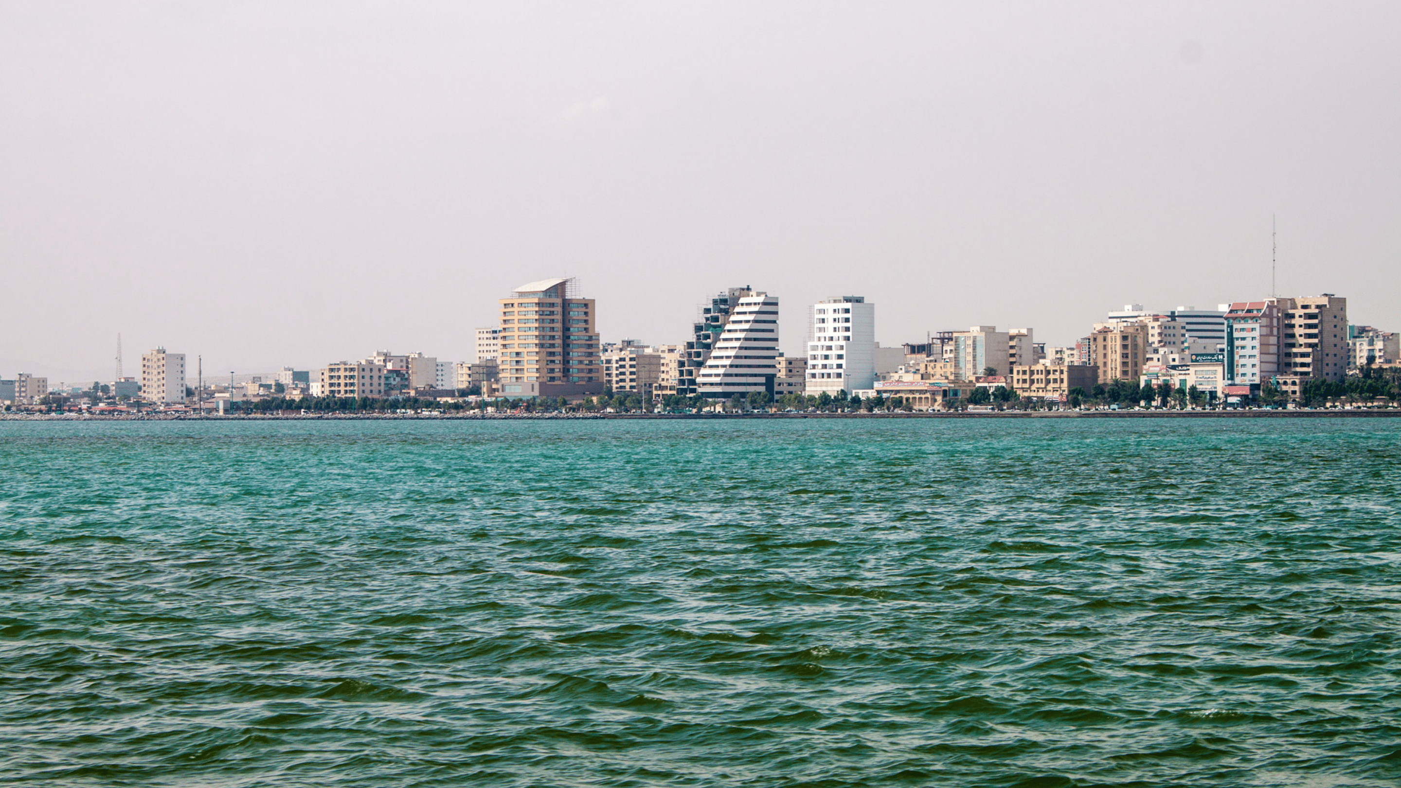 Bandar Abbas est un port de connexion clé de l'INSTC