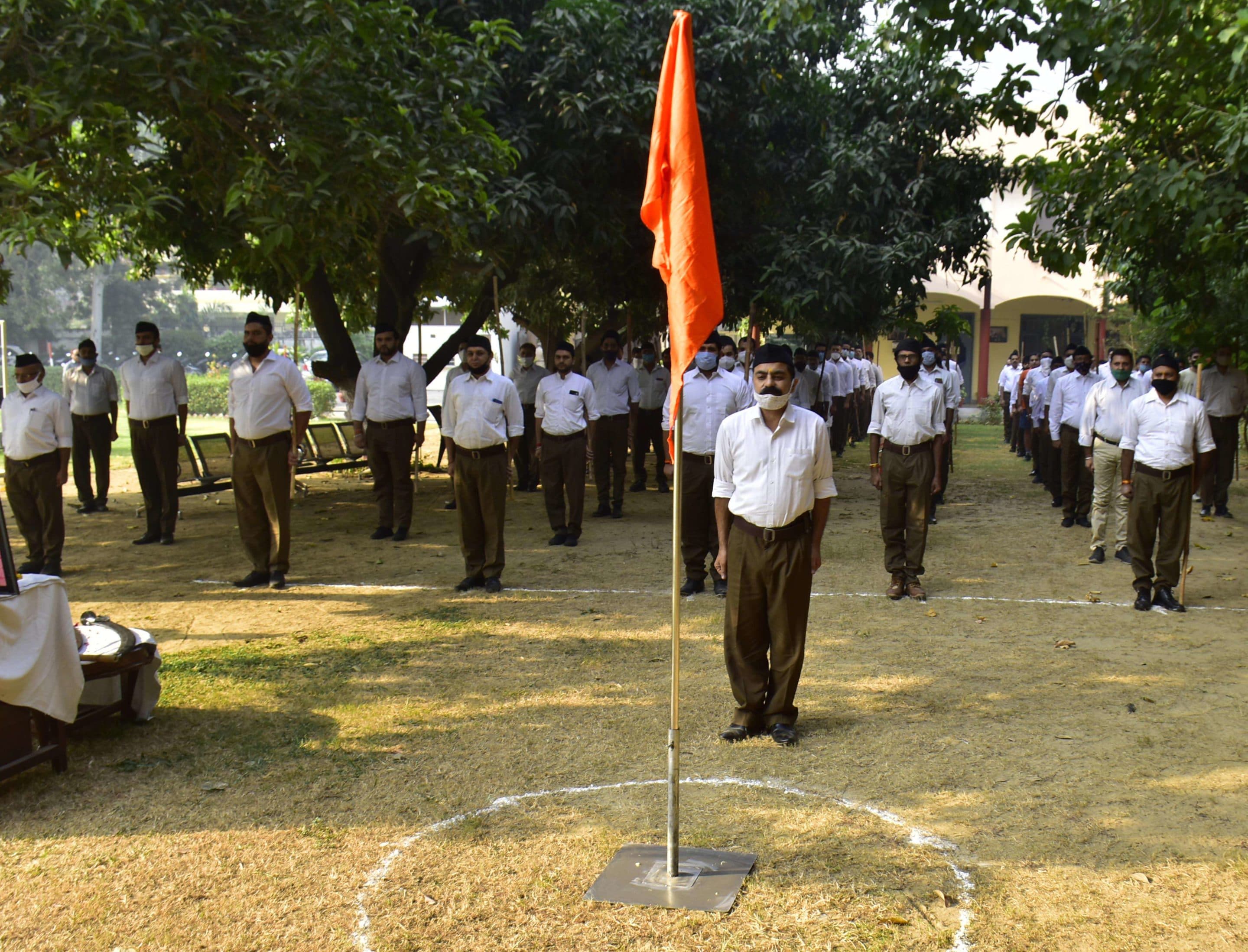 Des volontaires du RSS réunis à Amritsar en Inde (c) SIPA Shutterstock40800700_000007