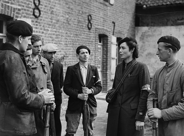 Un groupe de résistants à Boulogne/mer, en septembre 1944
Crédits: Wikipedia