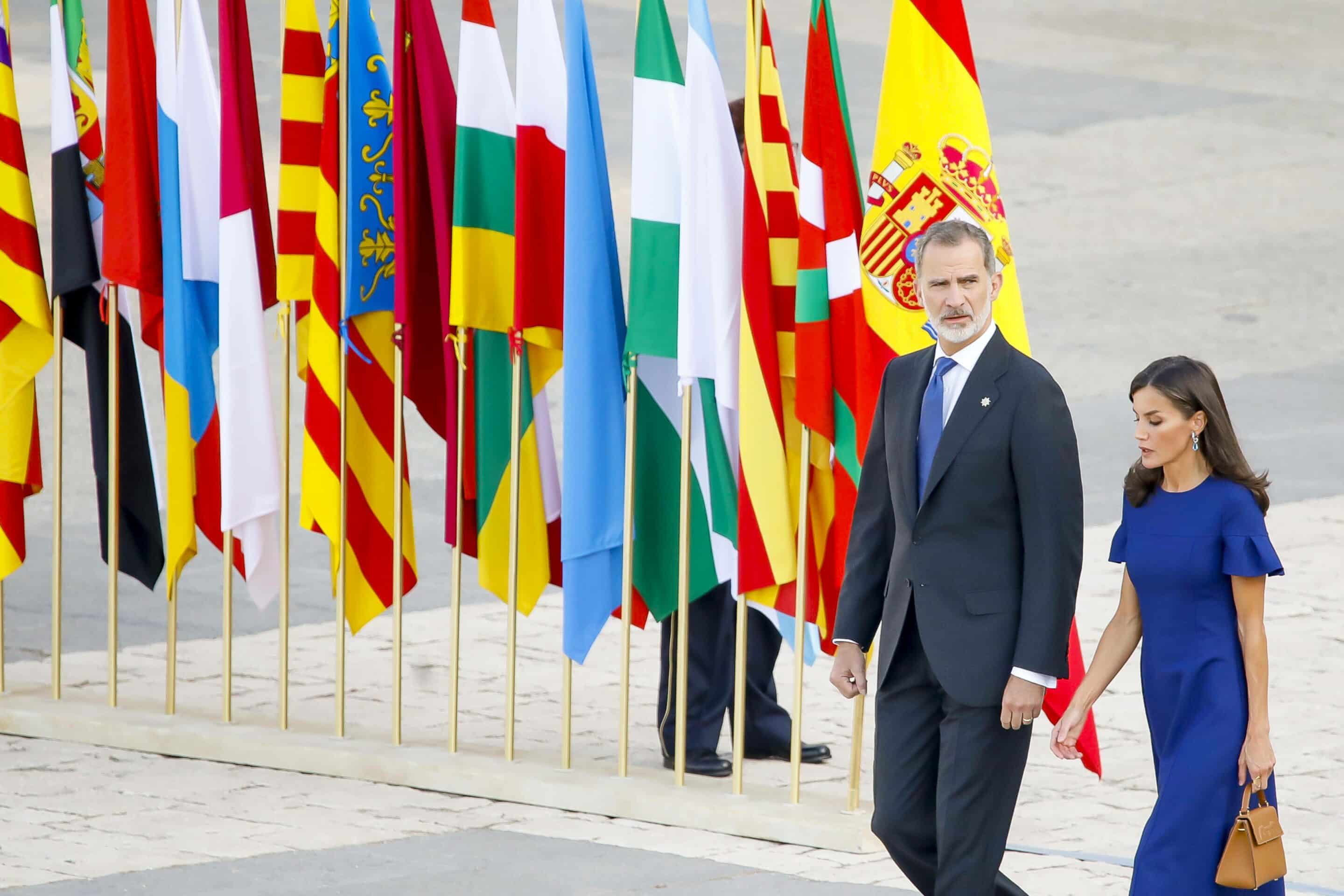 La reine Letizia La reine Letizia d'Espagne et le roi Felipe d'Espagne assistent à un hommage au palais royal le 15 juillet 2022 à Madrid, Espagne. 
Crédits : R. Smith/SIPA