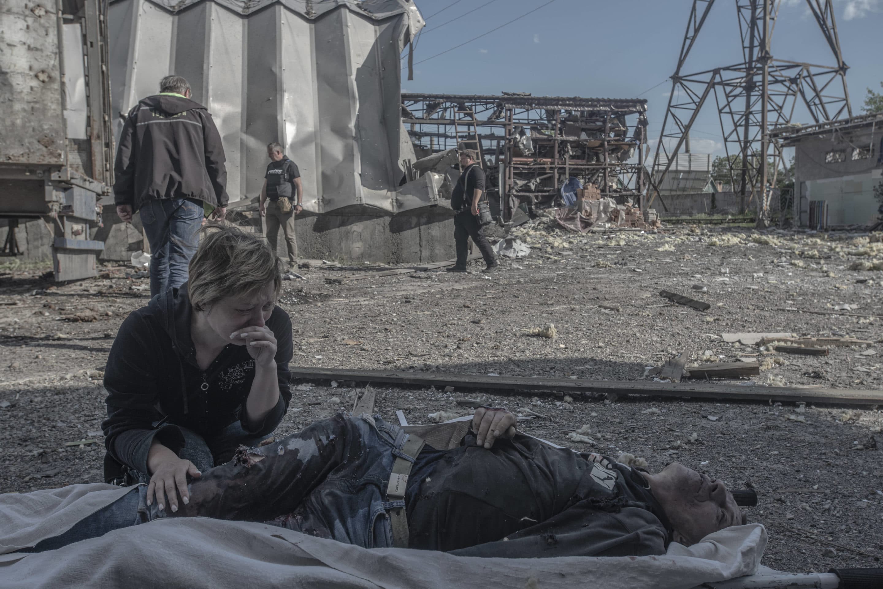 The aftermath of an explosion where 3 civilians lost their lives in Bakhmur, Donbass, Ukraine on Tuesday May 24, 2022.  (Photo by Andoni Lubaki/Sipa USA)/39520751/Andoni Lubaki/2205241731