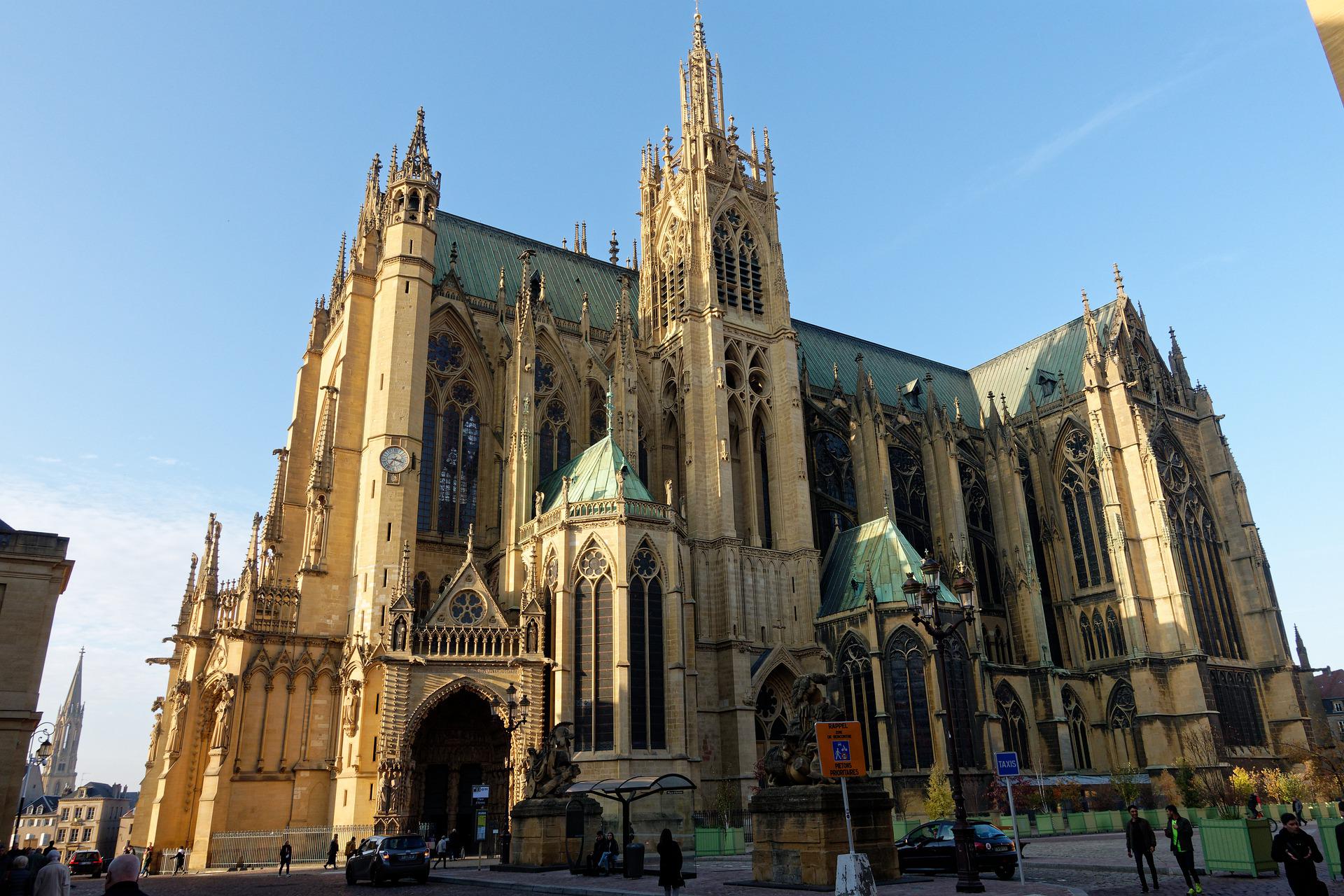 La cathédrale de Metz. L’intelligence territoriale au sommet.
Crédits: Unsplash