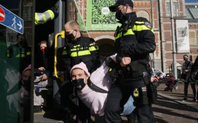 Éco-terrorisme : l’insurrection qui revient