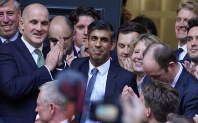 Rishi Sunak à l’Élysée : un moyen de sauver les accords de Lancaster House ? 