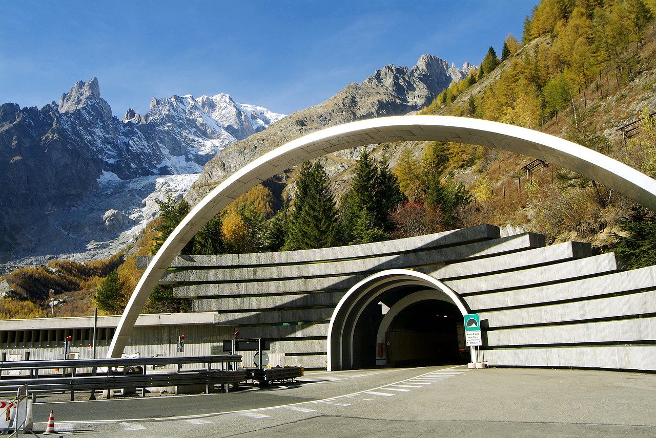 Pixabay, tunnel du Mont blanc