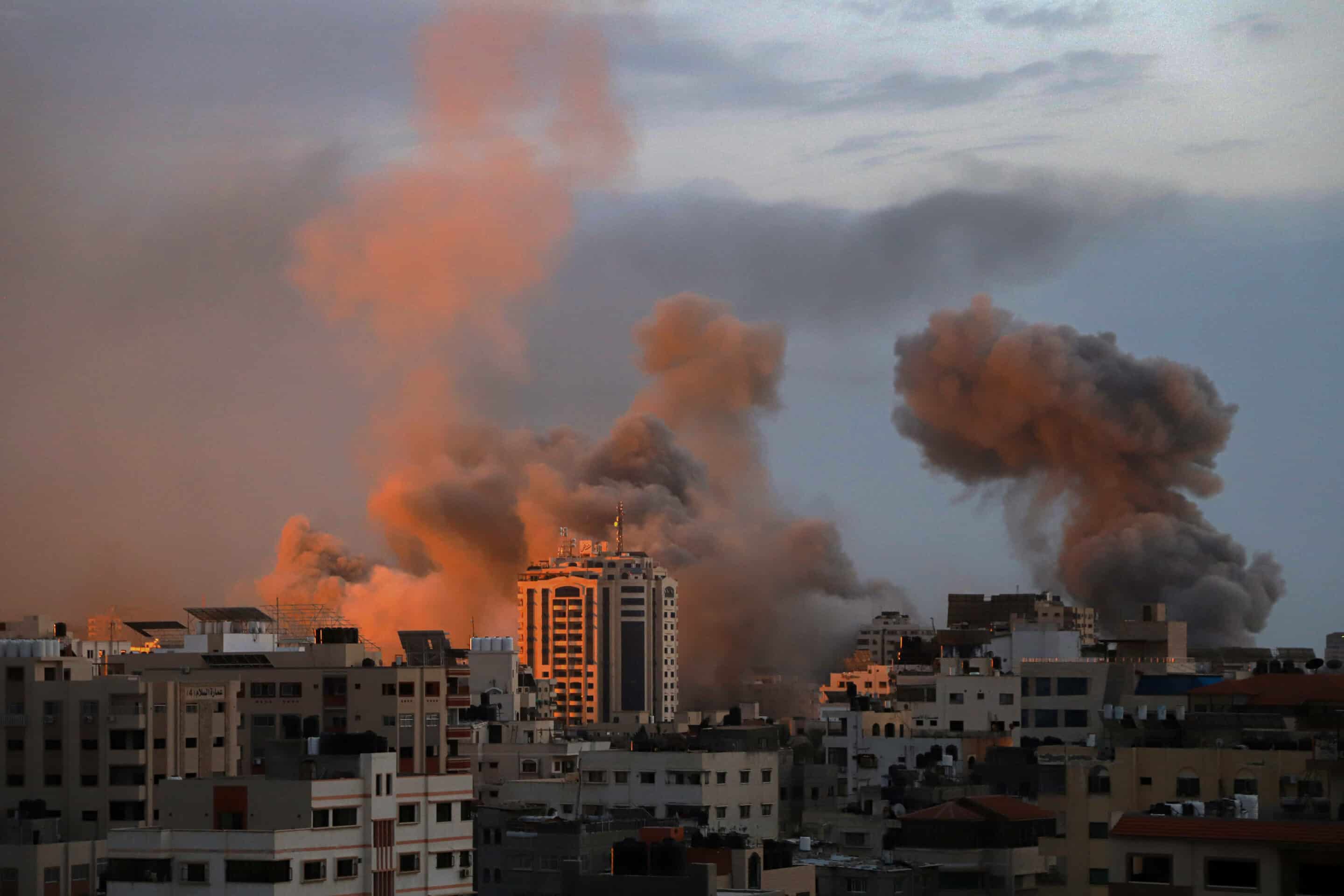 Smoke rises following an Israeli airstrike in Gaza City, Oct. 9, 2023.
 (Photo by Rizek Abdeljawad/Xinhua) - Rizek Abdeljawad -//CHINENOUVELLE_1.315/Credit:CHINE NOUVELLE/SIPA/2310100840