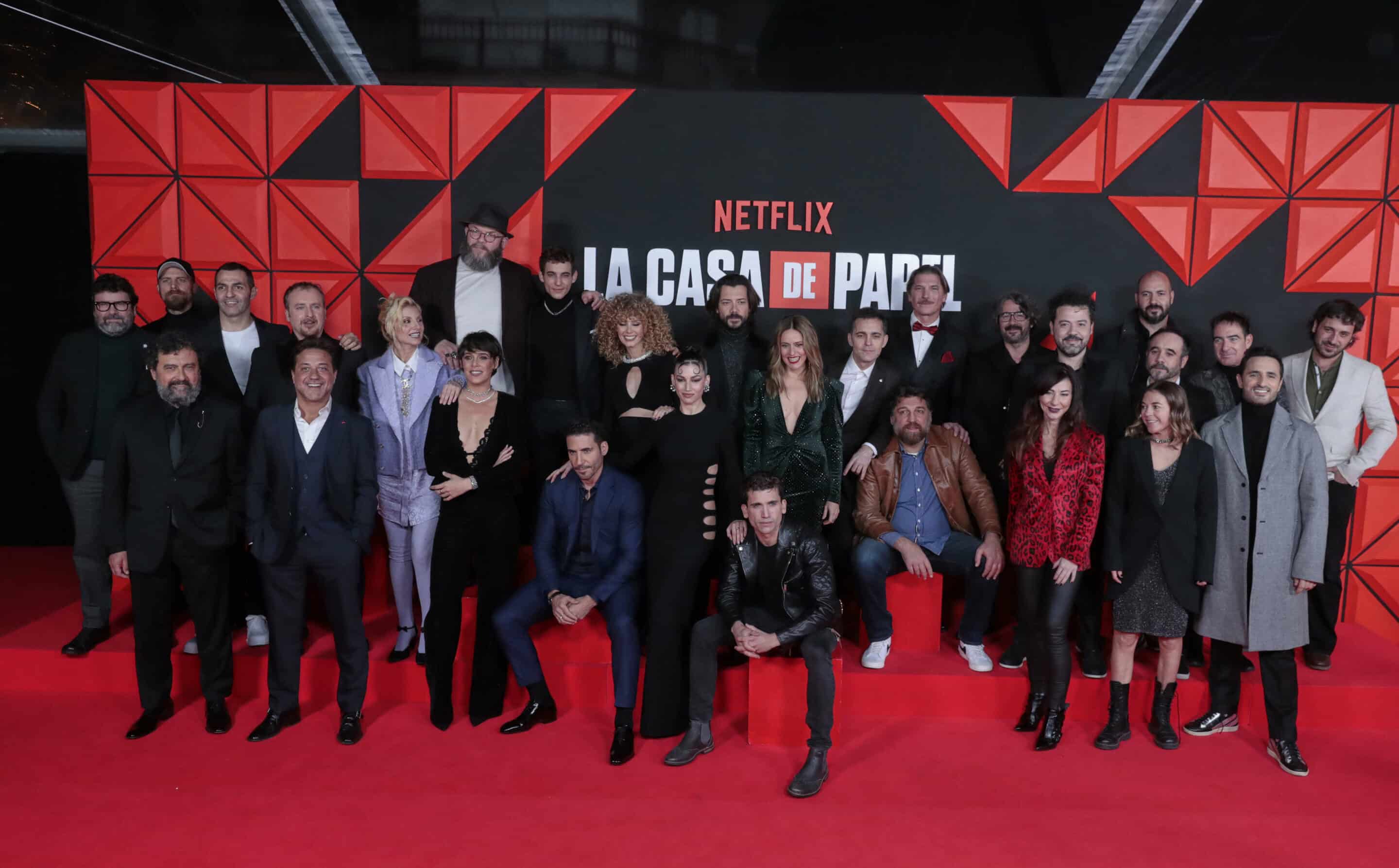 Les acteurs de La Casa de Papel à la première de la saison 5.
Mandatory Credit: Photo by Shutterstock.