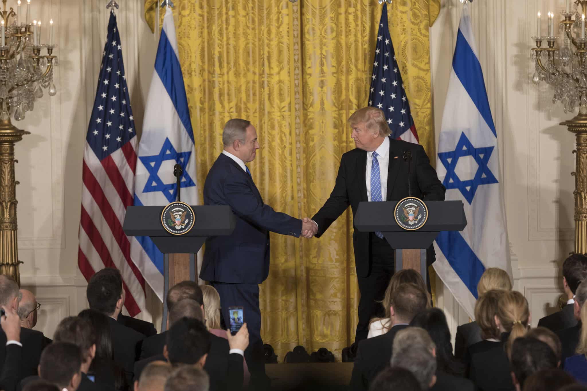 Donald Trump et Benjamin Netanyahou le 15 février 2017 à la Maison-Blanche.
(c) wikipédia