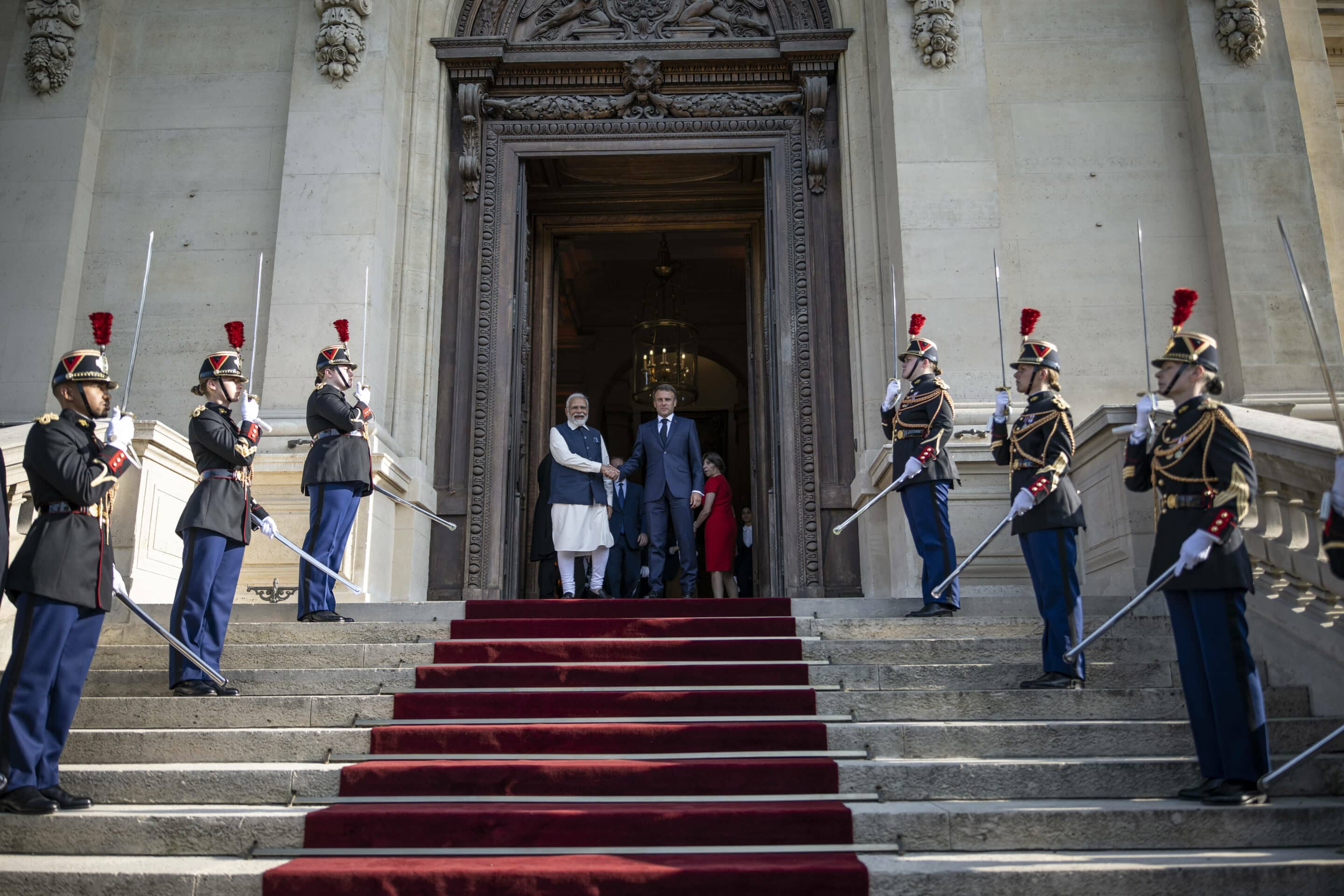 Emmanuel Macron et Narendra Modi le 14 juillet 2023.
Credit:Blondet Eliot /POOL/SIPA/2307151221