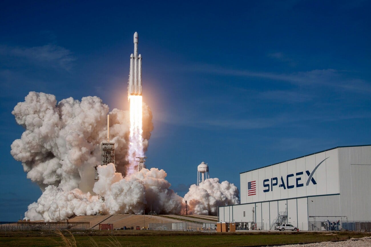 <i class='fa fa-lock' aria-hidden='true'></i> Infographie – La montée en puissance des entreprises privées dans l’industrie spatiale