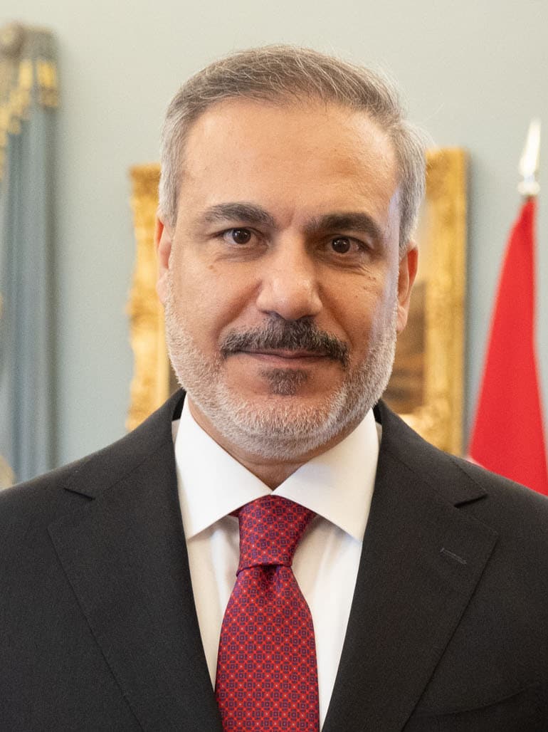 <i class='fa fa-lock' aria-hidden='true'></i> Hakan Fidan : Un diplomate bien renseigné