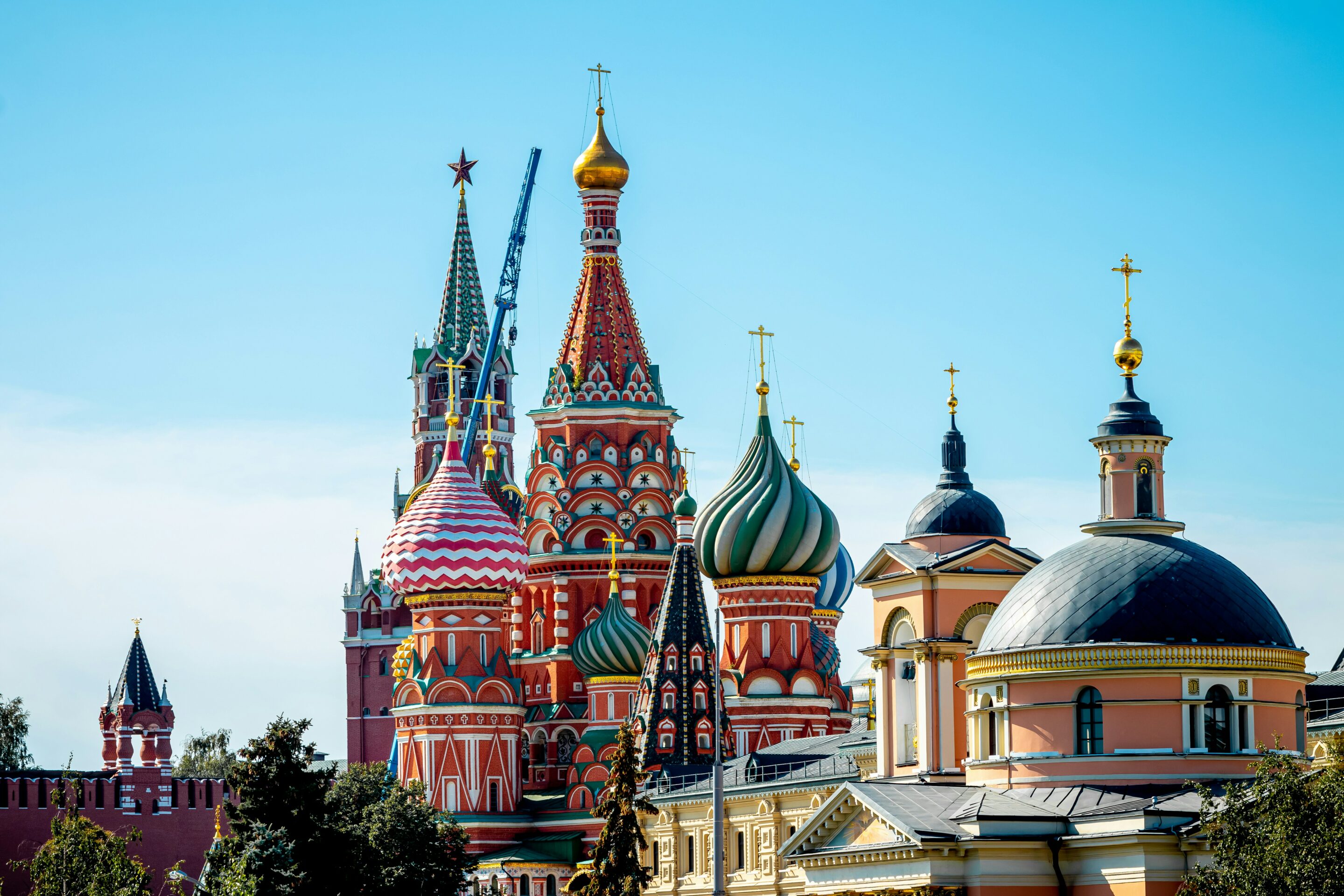 Comment le Kremlin exploite les failles idéologiques et politiques de l’Occident