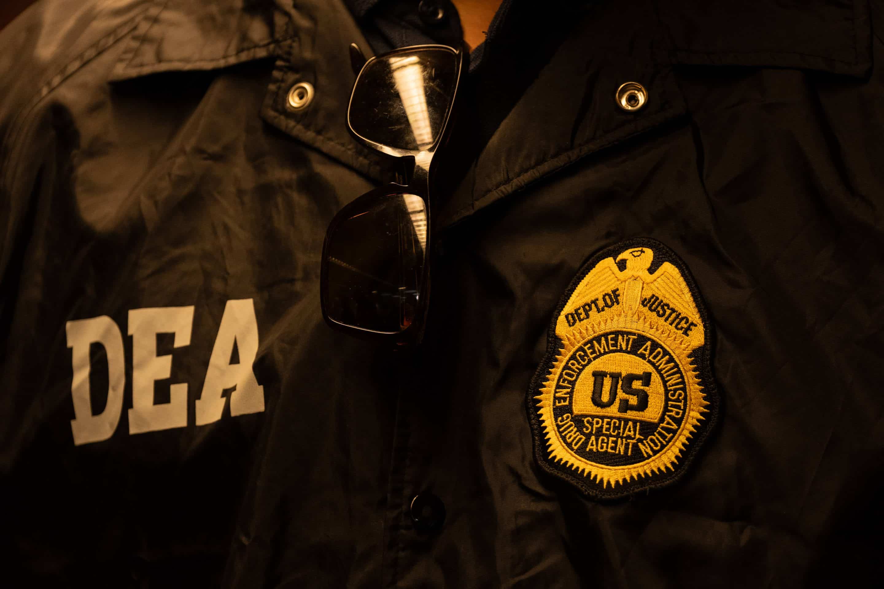 Les États-Unis en Amérique latine : entre déstabilisation et soutien face aux trafics Les États-Unis en Amérique latine : entre déstabilisation et soutien face aux trafics