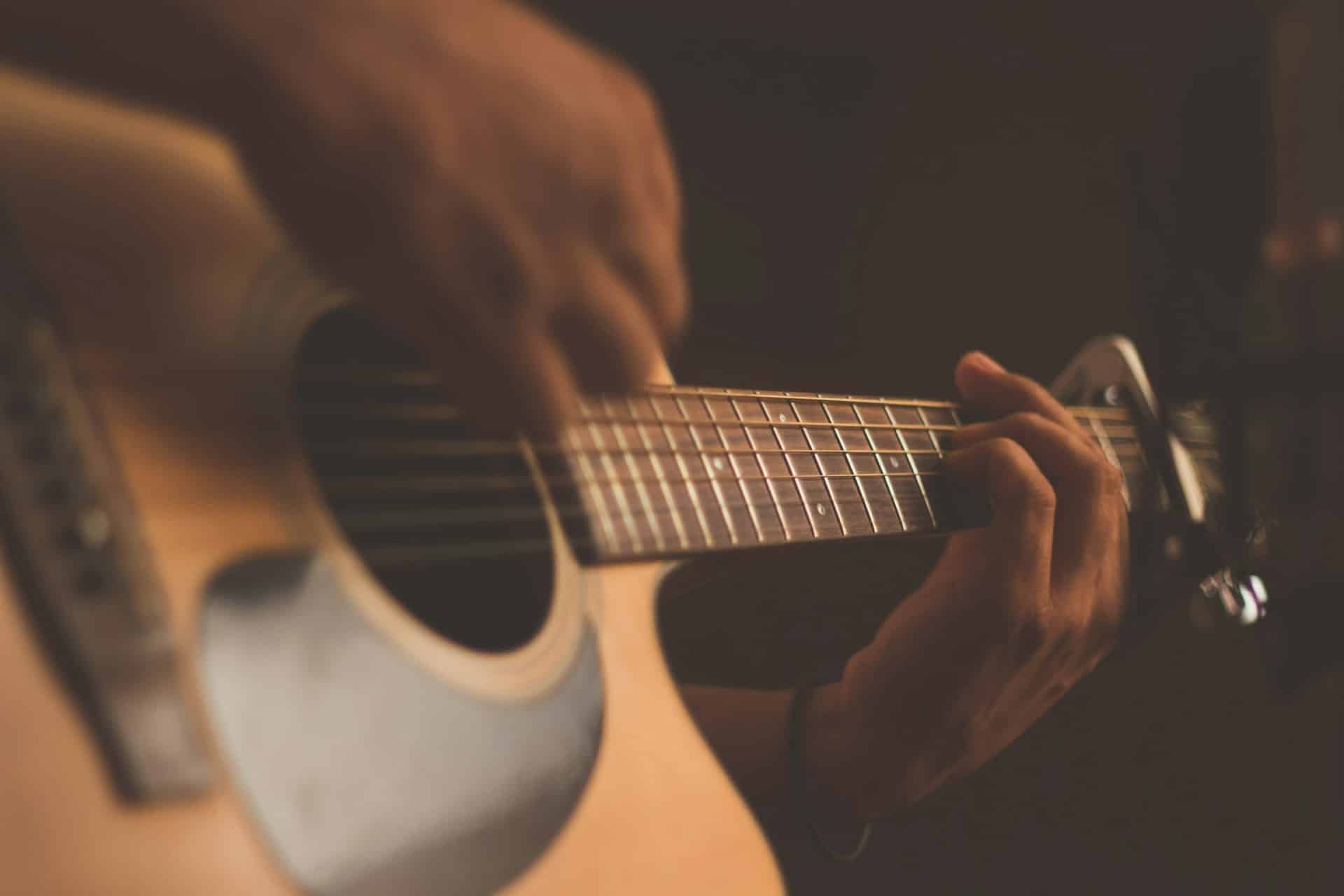 <i class='fa fa-lock' aria-hidden='true'></i> La « capitale de la guitare », un succès chinois bien orchestré <i class='fa fa-lock' aria-hidden='true'></i> La « capitale de la guitare », un succès chinois bien orchestré