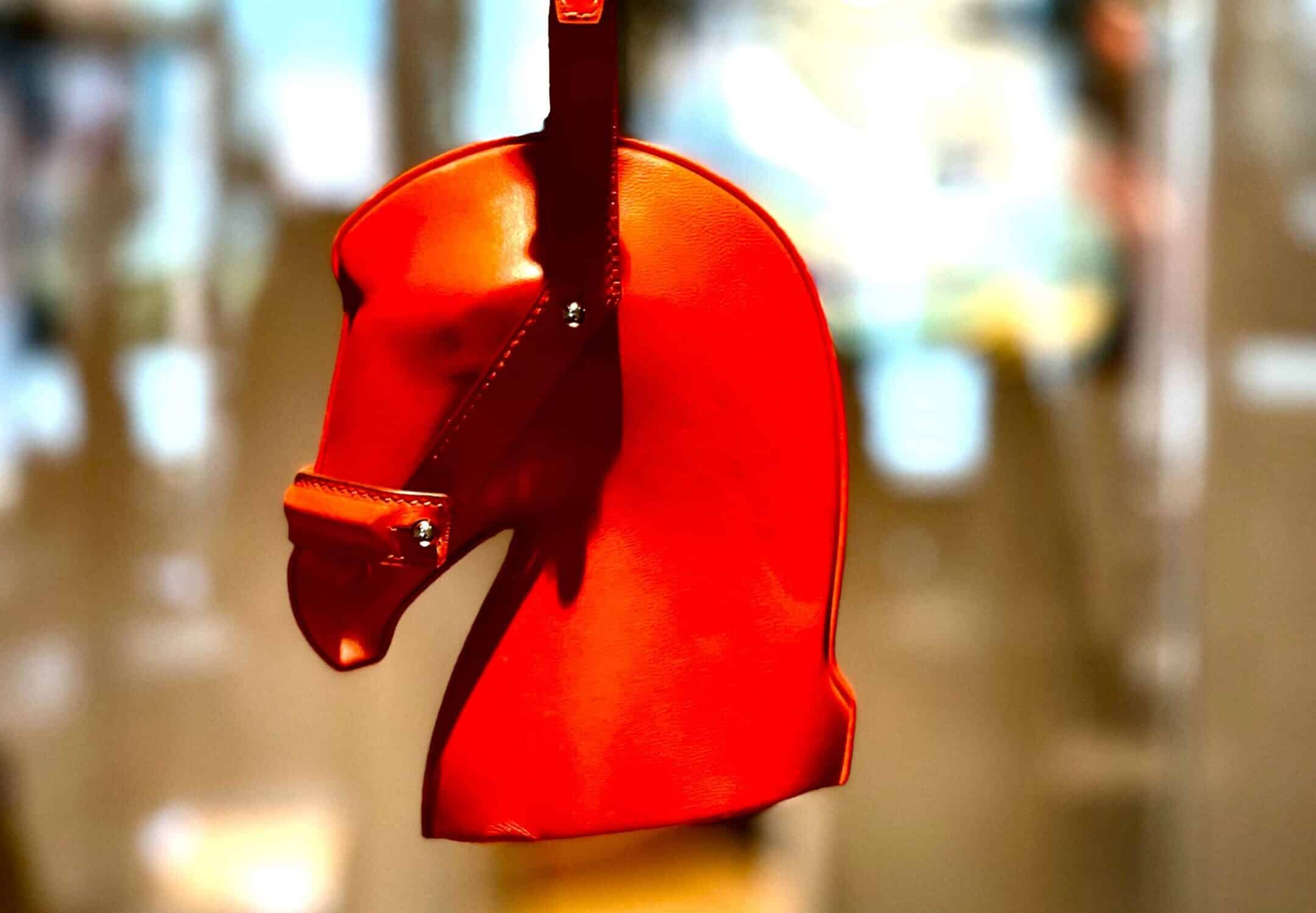 <i class='fa fa-lock' aria-hidden='true'></i> Hermès : la France produit, l’Asie consomme <i class='fa fa-lock' aria-hidden='true'></i> Hermès : la France produit, l’Asie consomme